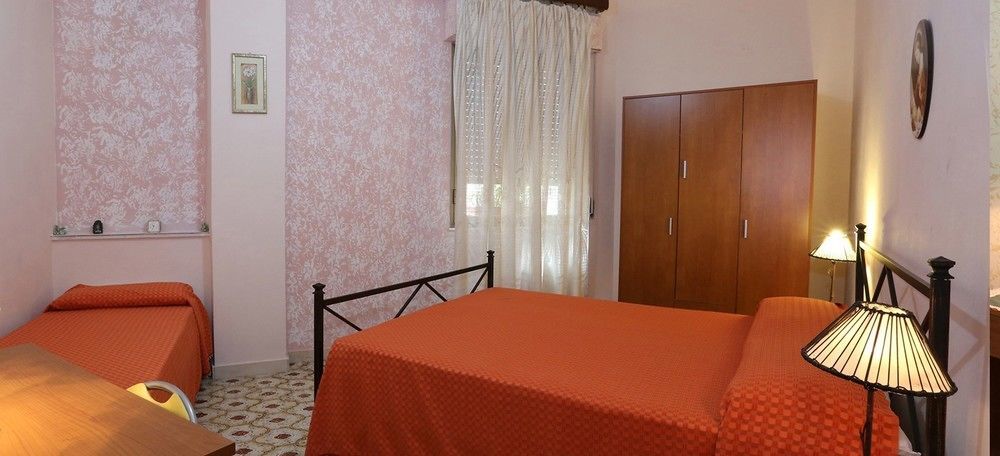 Holiday home Antica Dimora Marinelli Ficarra